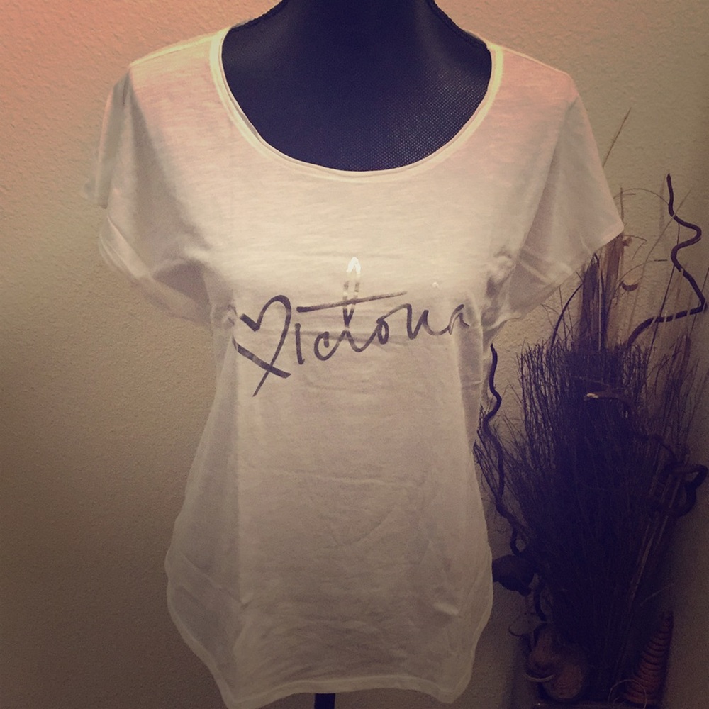 VS PJ tee